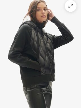 Holden DOWN ZIP HOODIE - BLACK Size L.
